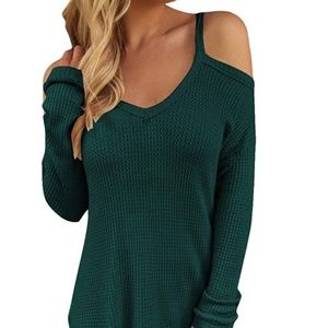 Off shoulder knitted sweater green small